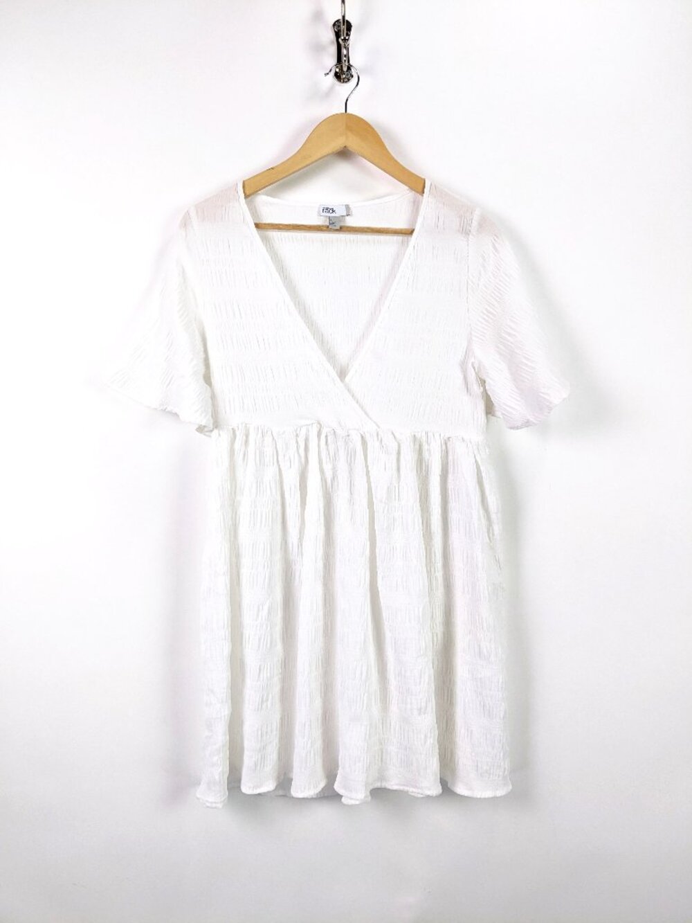 Nordstrom Rack Textured Wrap V-Neck Flutter Sleeve Babydoll Mini Dress White - S